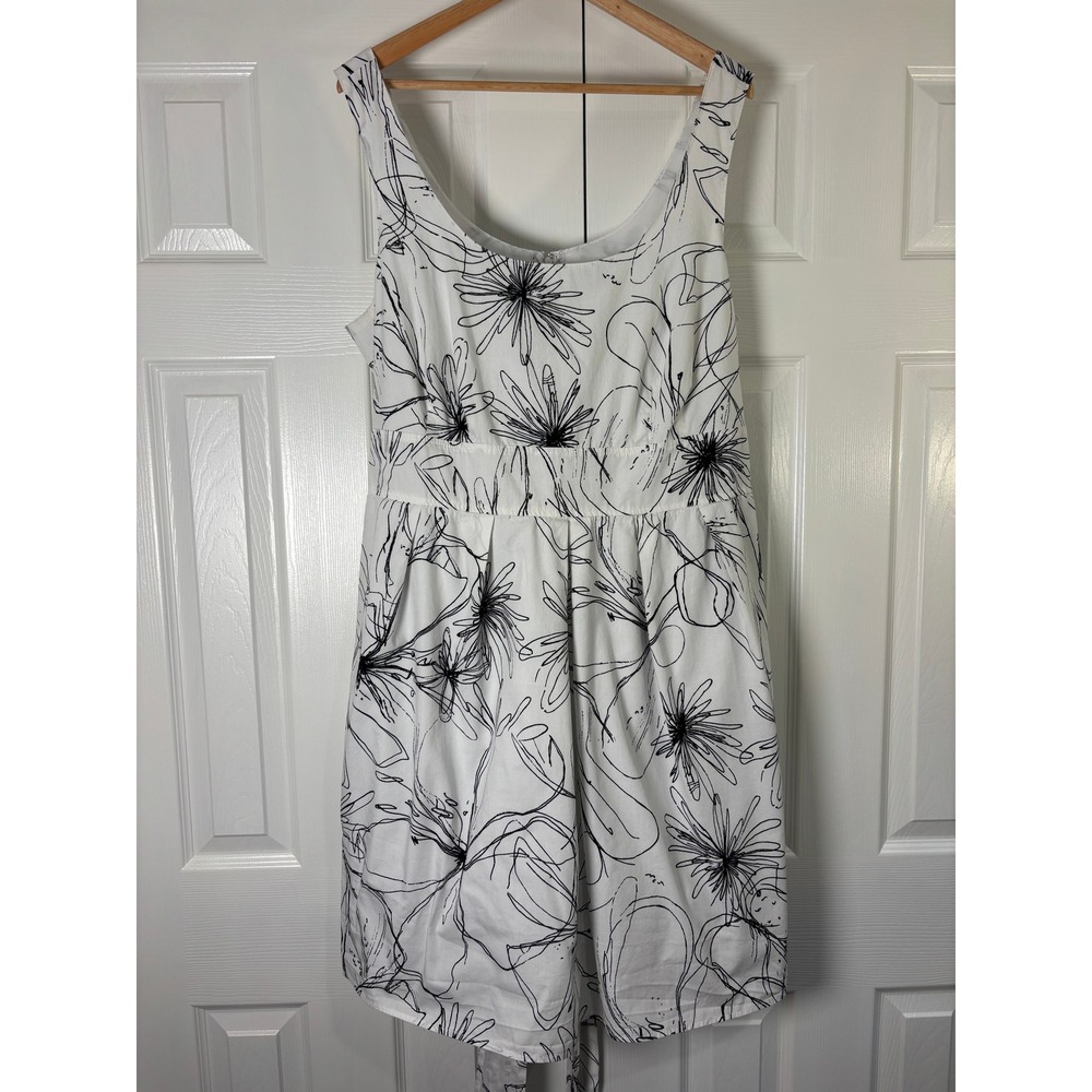 Snap Vintage 90s Y2K Floral Fit Flare Dress White Black Cotton Sash 20W